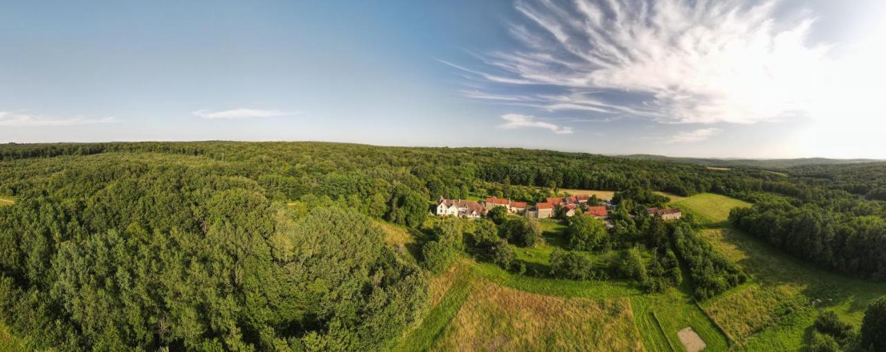 Bed and Breakfast Val De La Nef Joux-la-Ville Экстерьер фото